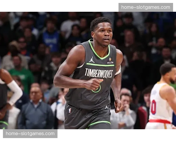 爱德华兹末节13分加关键罚球 森林狼核心展现大心脏 爱德华兹末节13分加关键罚球 森林狼核心展现大心脏